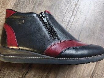 Teplé kožené vínovočerné boty RIEKER v.38-top stav