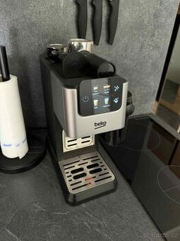 Pákový kávovar Beko CEP5304X