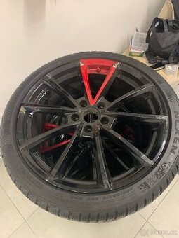 Zimní kola 255/35-R19 (8.0x 19 ET 4/5)