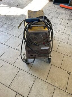 Svářečka co2 Esaab