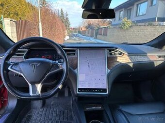 Tesla.model S 75D model.r.2018
