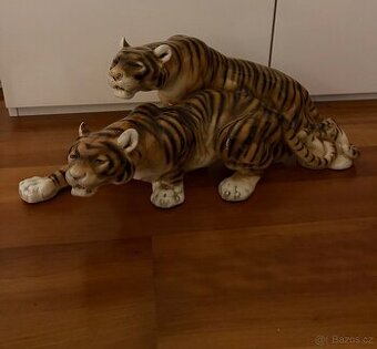 Royal Dux - 2 velké sousoší tygrů