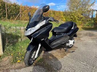 PIAGGIO X8 150