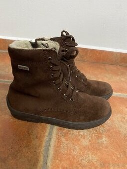 Zimní boty vel. 29 voděodolné