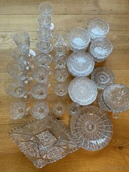 Křišťálová sada 34 ks