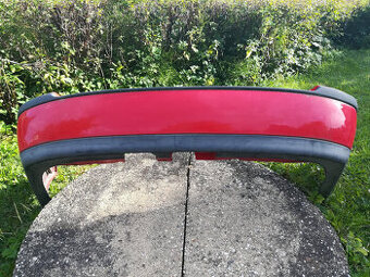 Nárazník zadní na Škoda Octavia I combi červená 8180