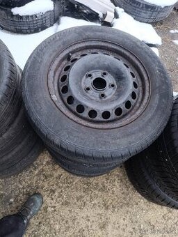 15" zimni Skoda Seat VW Audi 195/65 R15 5x112