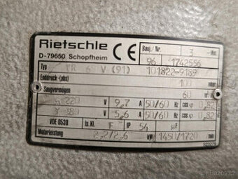Rietschle TR 60 V (91) – průmyslová vakuová pumpa, funkční