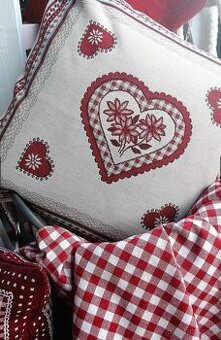 Povlak na polštář, srdce II.