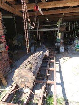 Strojní rámová pila