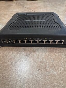 Mikrotik Tough switch POE