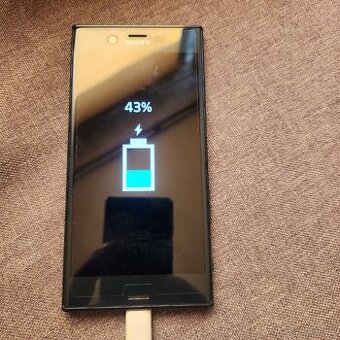 SONY XPERIA  XZ F8331