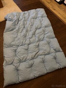 Prošívaná péřová peřina