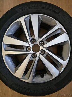 Originální alu kola Peugeot Traveller R17