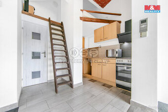 Pronájem bytu 1+kk, 26 m², Zdice, ul. Palackého náměstí