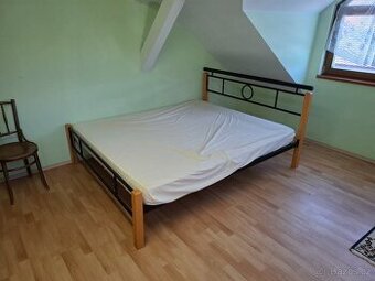 Manželská postel 170 x 200.cm