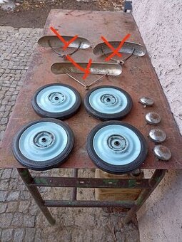 Set retro koleček