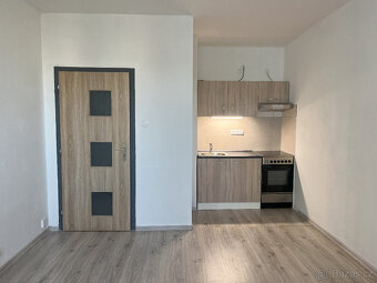 Byt 2+kk, 42m2, Bruntál, lodžie. Po rekonstrukci.
