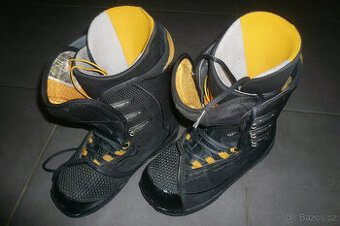 SNB boty BURTON ION 42,5