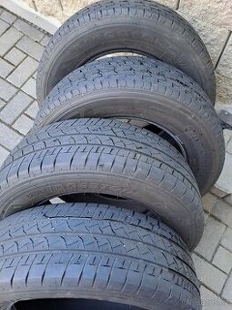 Prodám letní pneumatiky na dodávku 215/65R16C