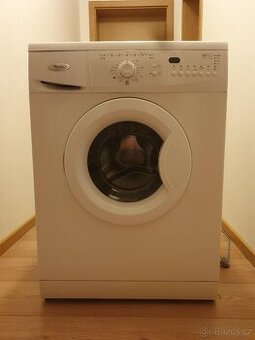 Pračka Whirlpool