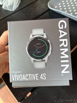 Hodinky Garmin Vivoactive 4S