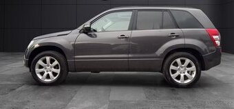 Suzuki Grand Vitara 2.4i Comfort+ AUT. benzín 124kw