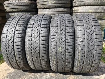 ZIMNI PNEU Pirelli 215/55/17 2021r 7mm 4KS