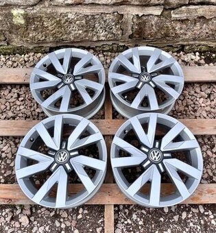 5x112 R16 originál alu disky VW Passat B8 - TOP STAV