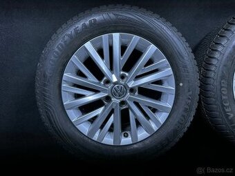 VW T-Roc T-Cross Zimní alu kola 215/60 R16 Goodyear Vector