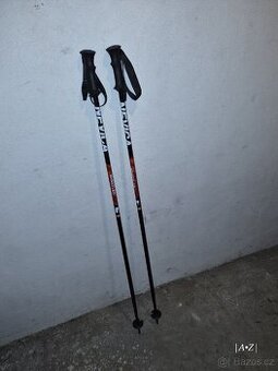 Sjezdové hůlky Nevica