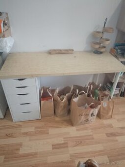 Kancelarsky stul se skrinkou Ikea