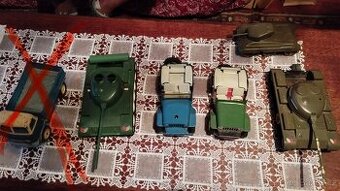 Prodám vojenské autíčka: - 1