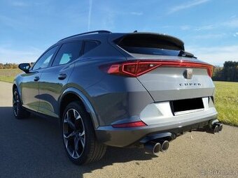 Cupra Formentor 1.5 TSI,sportovní sedadla + výfuk, 30tkm,DPH - 1