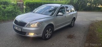 Škoda Octavia combi II 2.0 TDI 103KW Elegance Tažné-CZ-TOP