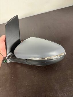 VW Touran 1T3 , Levé zpětné zrcátko