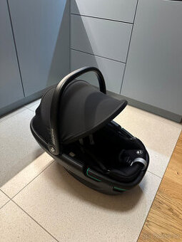 Maxi-Cosi Coral 360 black