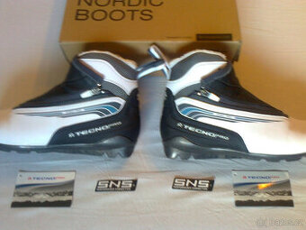 boty na běžky dámské,1x použité,zn.Tecno,vel.41.1/2,SNS