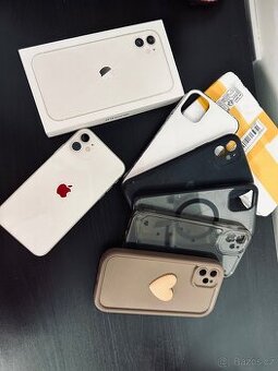 iPhone 11, bílá barva, 128 GB.