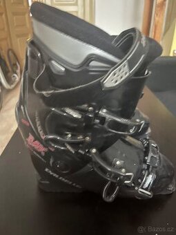 Stare lyze Salomon plus lyzaky