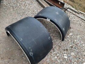 PLASTOVÉ BLATNÍKY DVOJMONTÁŽ - 1