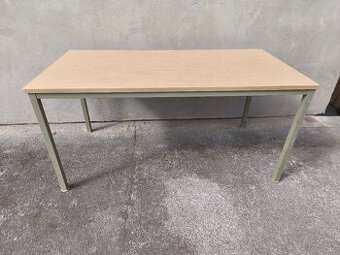 Jídelní stůl / psací stůl, 140 cm x 70 cm