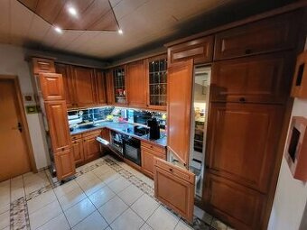 Masivní kuchyně (2501.11)