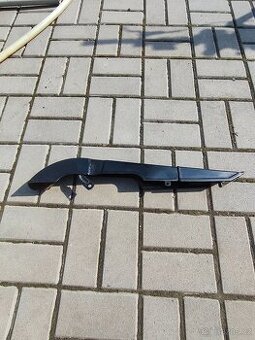 Kryt řetězu Mustang