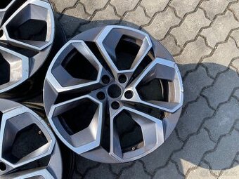 Koupím 1kus alu škoda Altair octavia ar19