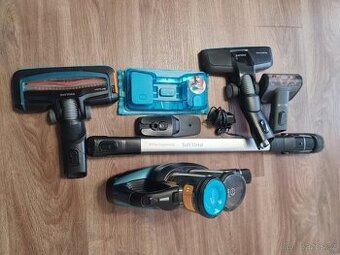 Tyčový vysavač Philips SpeedPro Aqua