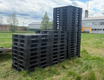 Plastové palety