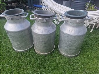 Hliníkové konve na mléko