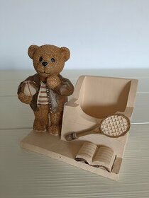 Keramický stojánek s medvídkem