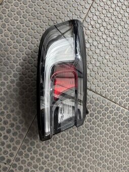 Levé zadní světlo Renault Arkana facelift